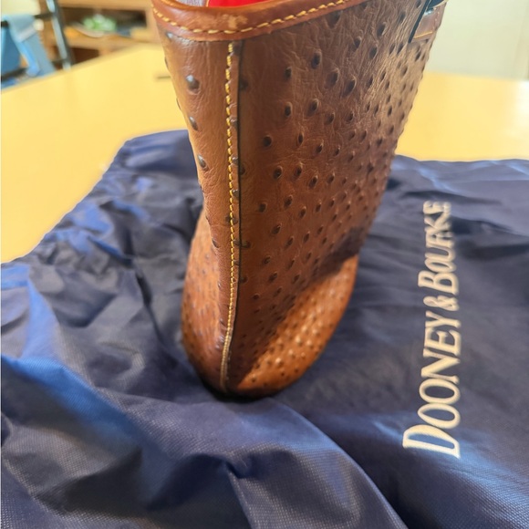 Dooney & Bourke Textured Brown Leather Bag - Picture 9 of 9